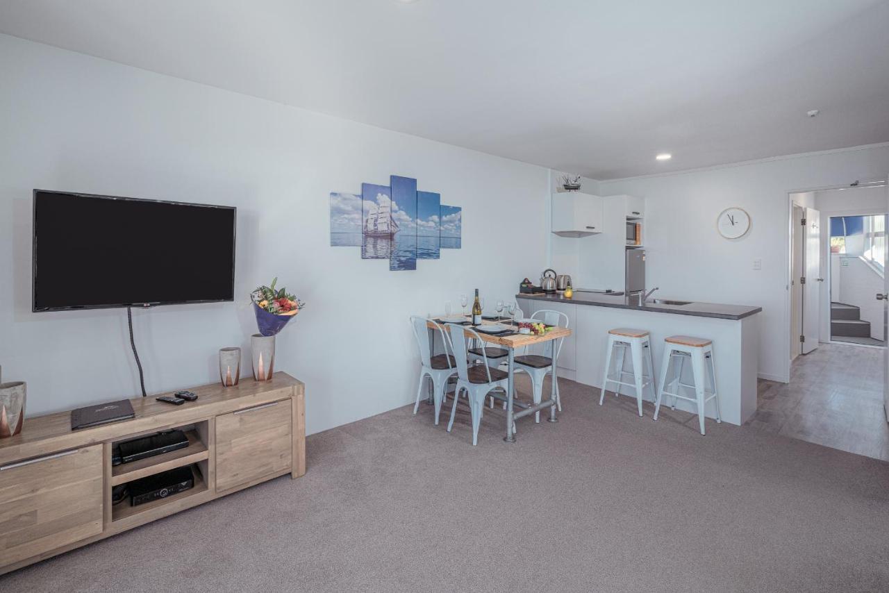 Waterfront Apartments 휘티앙가 외부 사진